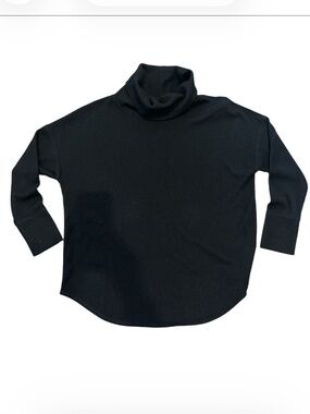 Time and Tru Womens XL (16-18)
Cowl Neck Waffle Tunic
Black Sweater